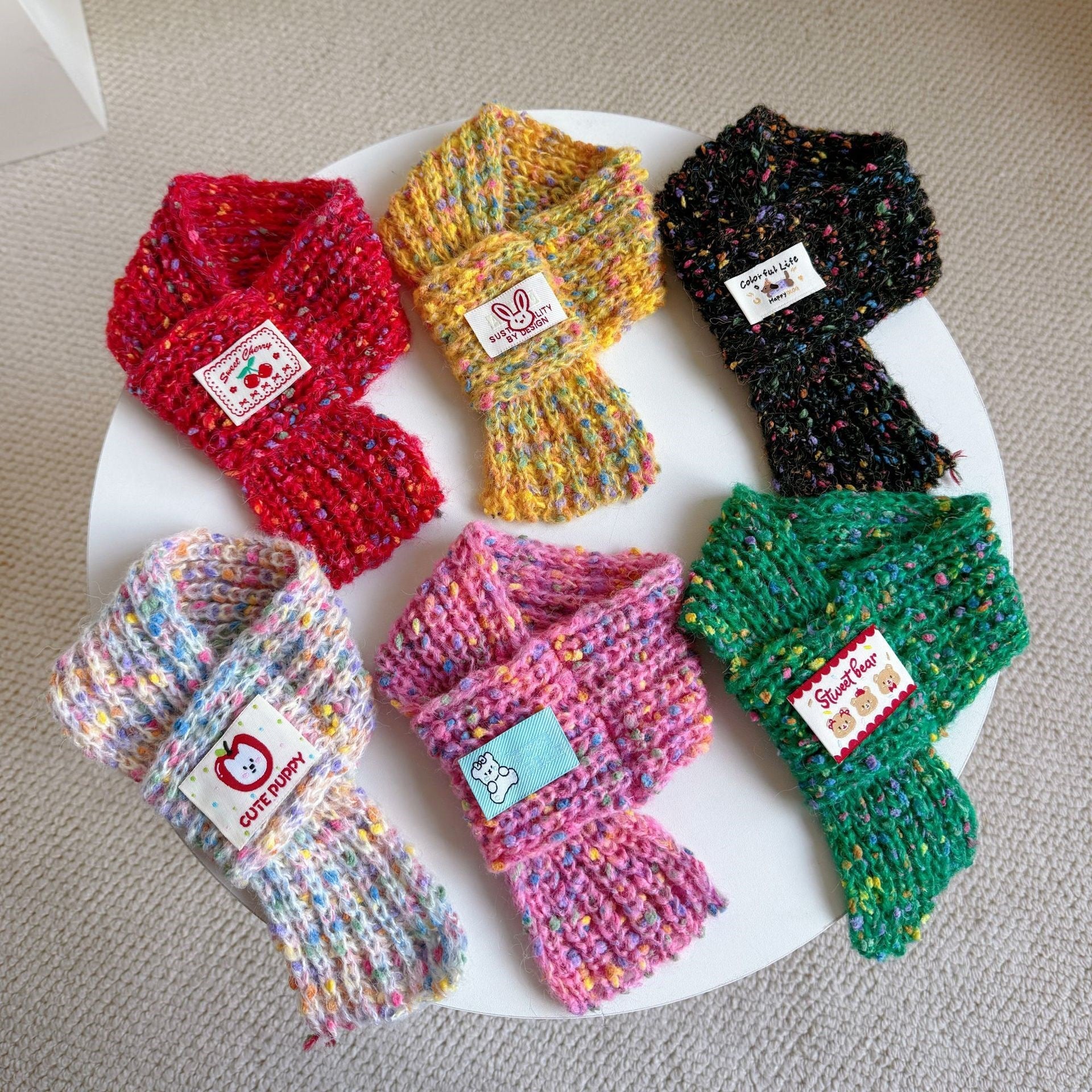 Knitted Warm Bib And Saliva Towel For Dogs