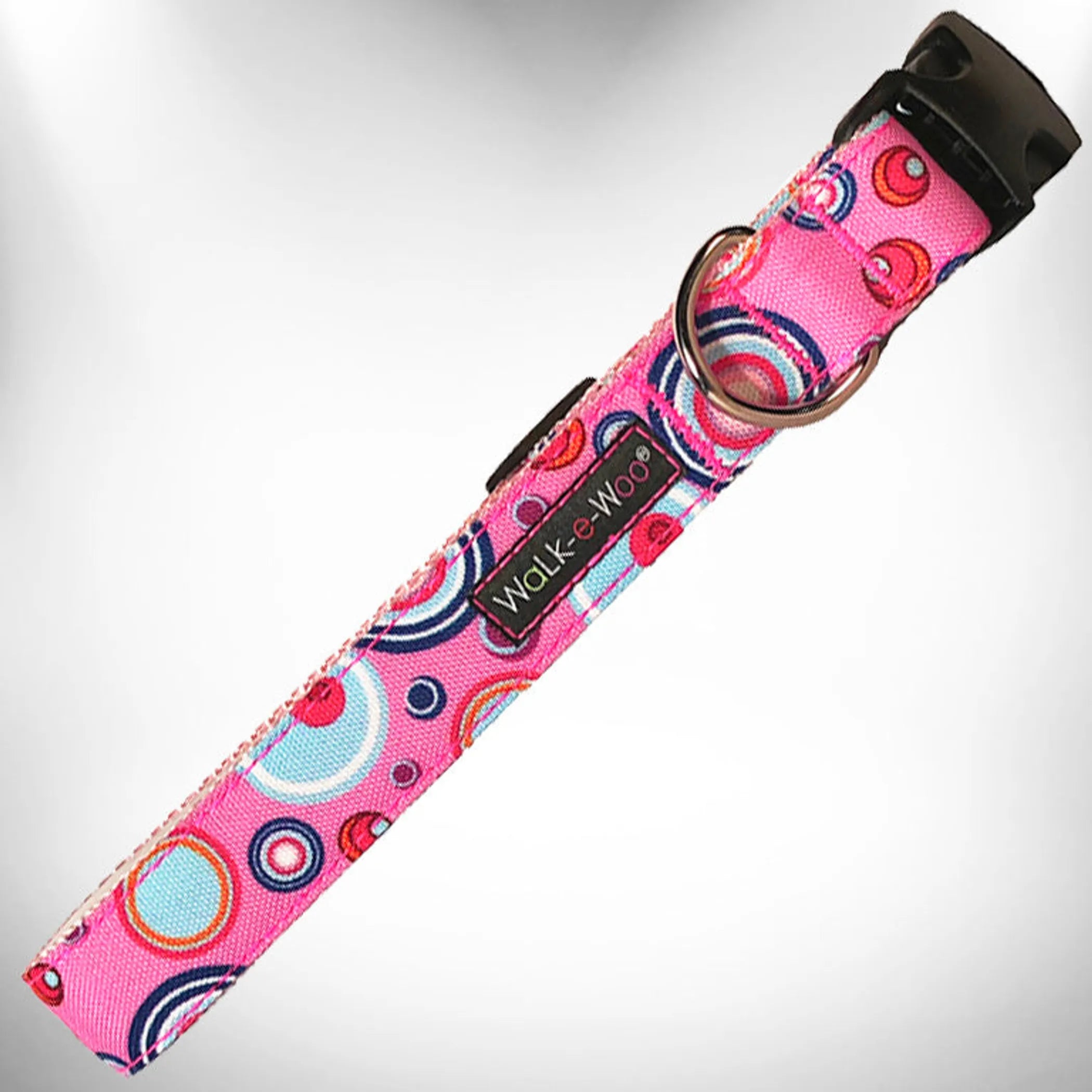 Walk-e-Woo Martini Dog Collar featuring a stylish design and adjustable fit for small to medium-sized dogs.