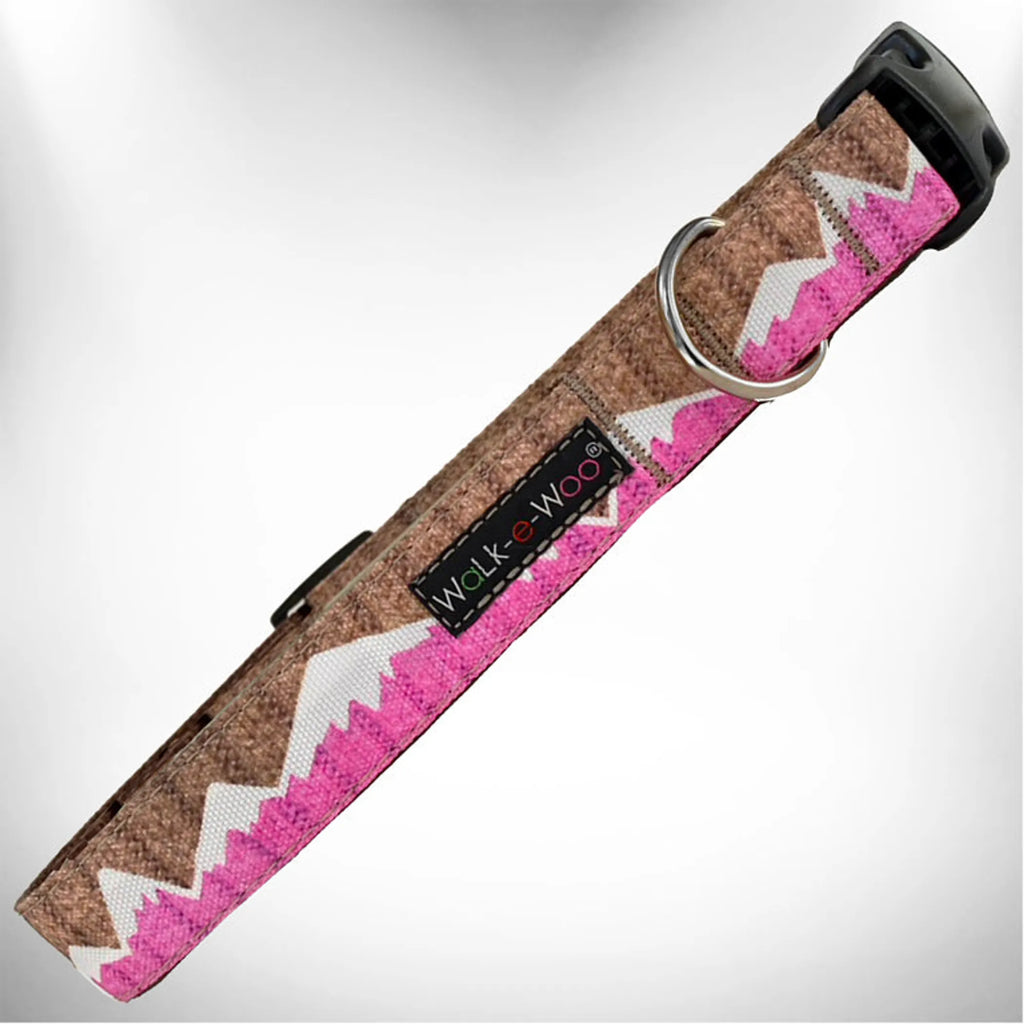 Walk-e-Woo mountain dog collar with sturdy webbing and metal buckle, designed for large breed dogs and outdoor adventures.