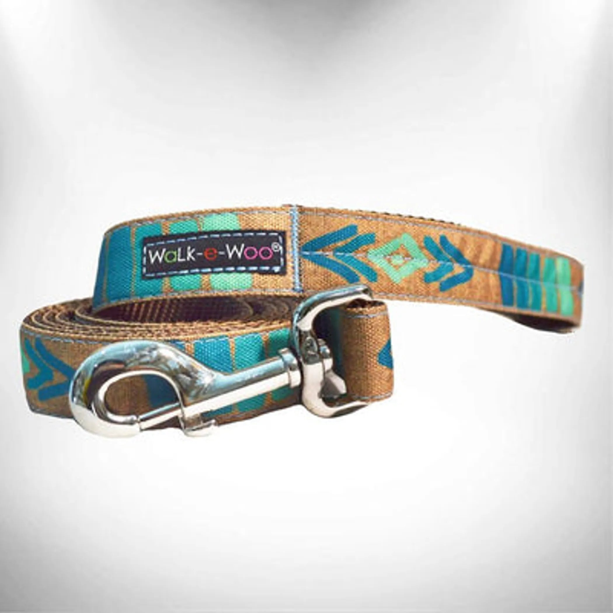 Walk-e-Woo tribal dog collar with bold tribal pattern, sturdy dog lead, and adjustable strap for secure pet walking.