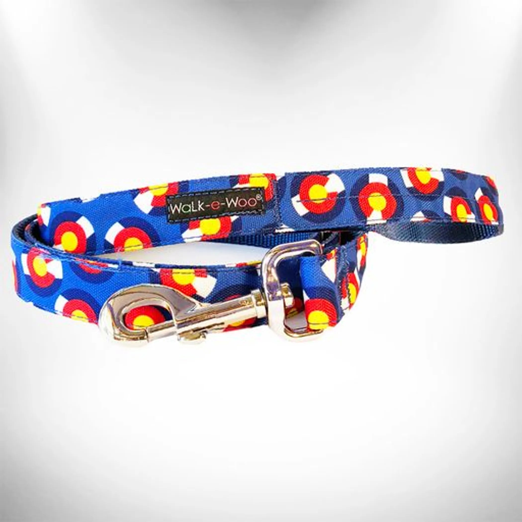 Walk-e-Woo Colorado and Texas dog leads, durable nylon leashes for walking dogs, shown in a close-up image.