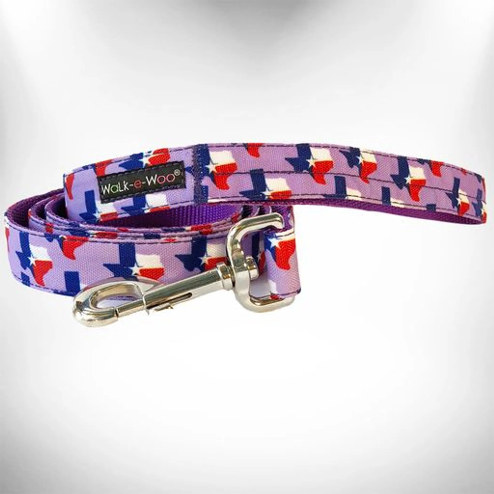 Walk-e-Woo Colorado and Texas dog leads, durable black nylon leashes with metal clips, designed for strong and active dogs.