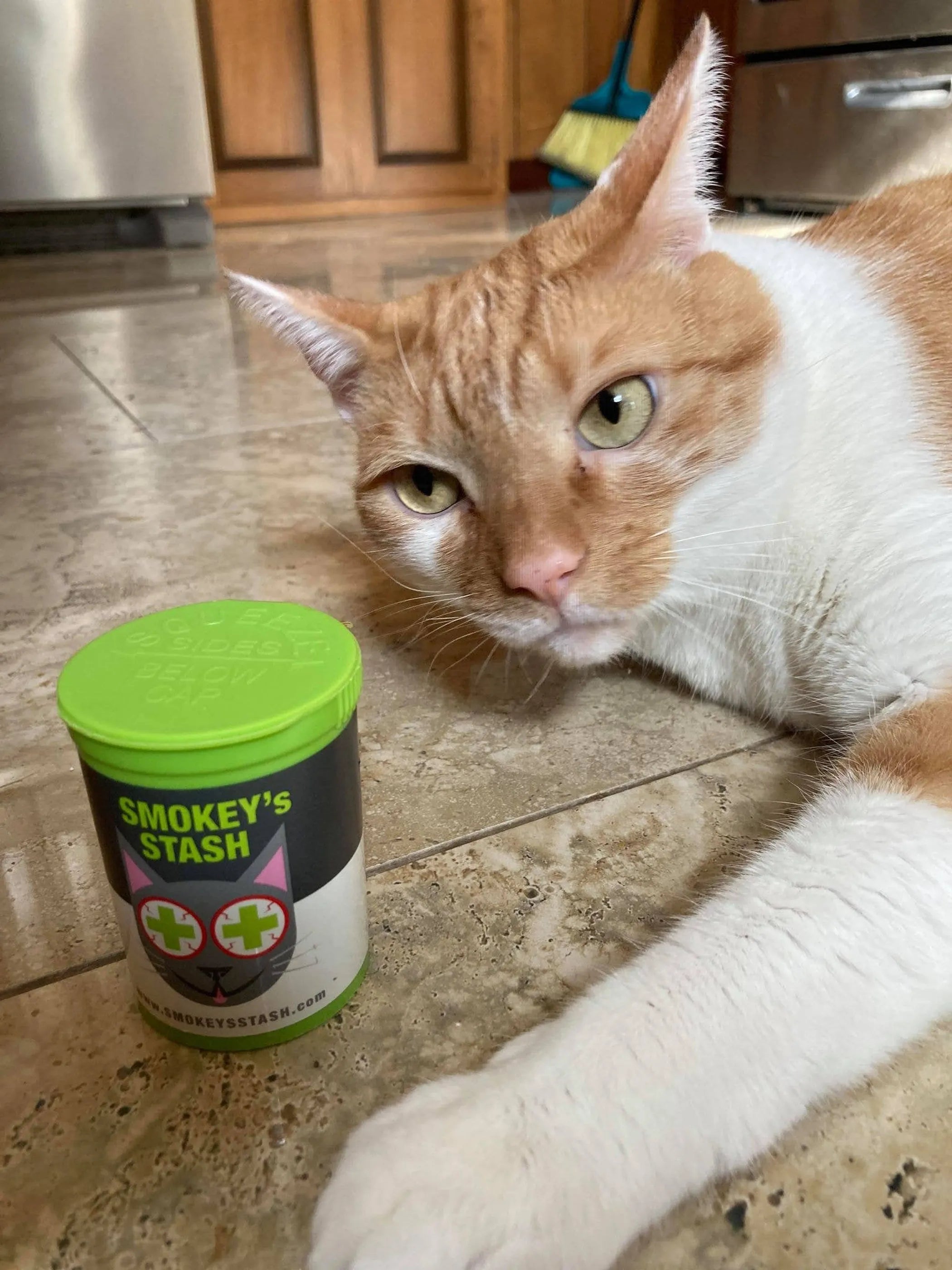 Organic catnip Puss Pop treat from Smokey's Stash featuring fresh, fragrant catnip in a pop-top package for cats.