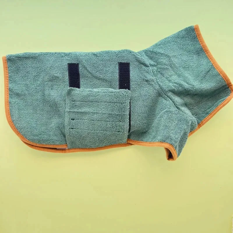 Gray dog bathrobe and towel, quick-drying absorbent grooming supplies for pets, designed for effective bath drying.